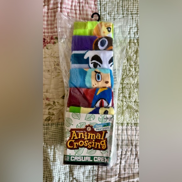 Bioworld Other - Animal Crossing New Horizons Colorful Character Socks Collection